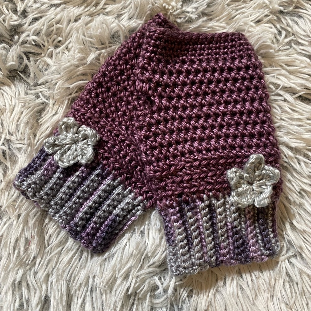 Gloves - Picture 6 of 6